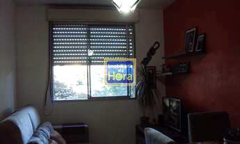 Imagem 2: Apartamento com 2 Dormitorio(s) localizado(a) no bairro JARDIM ITÚ SABARA em PORTO ALEGRE