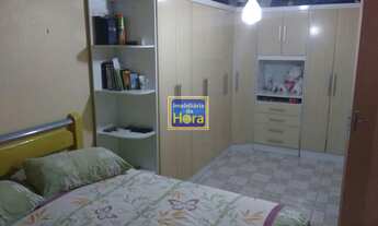 Imagem 5: Casa / Sobrado com 3 Dormitorio(s) localizado(a) no bairro Mário Quintana em Porto Alegre