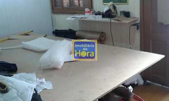 Imagem: Casa com 4 Dormitorio(s) localizado(a) no