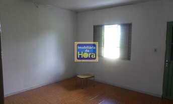 Imagem: Casa com 2 Dormitorio(s) localizado(a) no