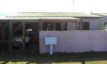 Imagem: Casa com 3 Dormitorio(s) localizado(a) no