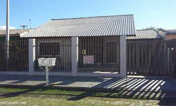 Imagem: Casa Residencial com 2 Dormitorio(s) localizado(a)