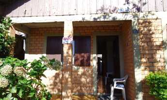 Imagem: Casa com 3 Dormitorio(s) localizado(a) no