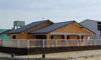 Imagem: Excelente casa de esquina!!! venha conferir