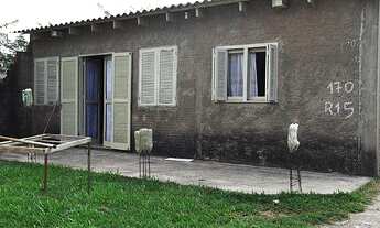 Imagem: Casa com 2 Dormitorio(s) localizado(a) no