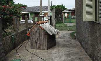 Imagem 3: Casa com 2 Dormitorio(s) localizado(a) no bairro Nazaré em Cidreira / Rio Grande do Sul R
