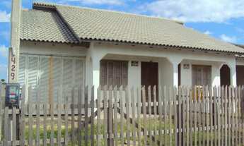 Imagem: Casa com 2 Dormitorio(s) localizado(a) no