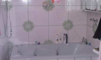 Imagem: Casa Residencial com 2 Dormitorio(s) localizado(a)