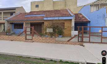 Imagem: Casa Mobiliada com Churrasqueira no centro