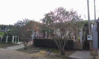 Imagem: Casa com 2 Dormitorio(s) localizado(a) no