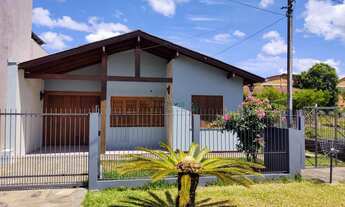 Imagem: Casa com 3 Dormitorio(s) localizado(a) no