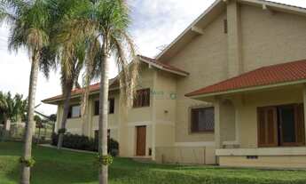 Imagem 4: Residencia alto padrão com pátio e ambiente amplos