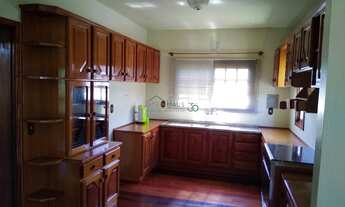 Imagem 7: Casa com 4 Dormitorio(s) localizado(a) no bairro Centro em Picada Café / Rio Grande do Su