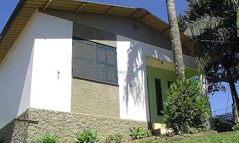 Imagem: Casa com 3 Dormitorio(s) localizado(a) no