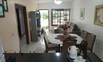 Imagem: Casa com 3 Dormitorio(s) localizado(a) no