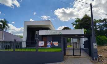 Imagem 2: Casa com 3 Dormitorio(s) localizado(a) no bairro Centro em Picada Café / Rio Grande do Su