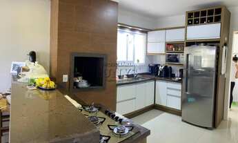 Imagem 7: Excelente Casa em Capão da Canoa - bem localizada - frente Avenida - 3 dormitórios com suí