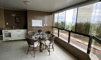 Imagem 2: Único A Beira Mar - Apartamento amplo - mobiliado e decorado - 2 dormitórios com sacada de