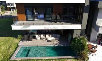 Imagem 3: Mansão em condomínio fechado