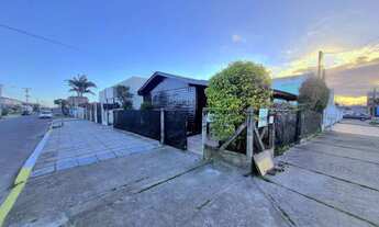 Imagem 2: Casa 2 Dormitórios Com 4 Lojas à venda em Capão da Canoa, Bairro Zona Nova - Imóvel Reside