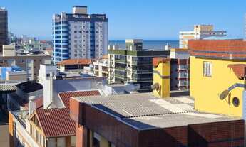 Imagem 6: Imóvel 2 Dormitórios Mobiliado junto a Praça do Mini Golf - com piscina no condomínio em C