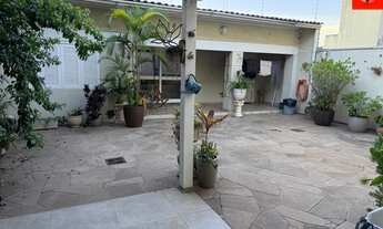 Imagem 5: Sobrado semi-mobiliado com 03 dormitórios, com suíte master com sacada de frente