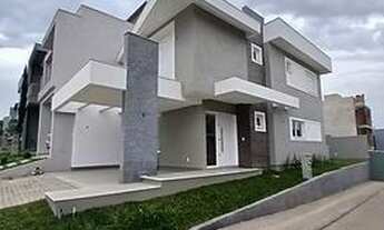 Imagem: Sobrado novo em condomínio, terreno de