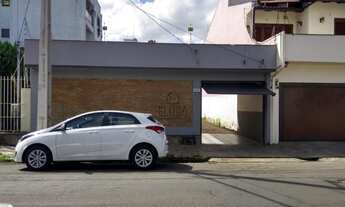 Imagem: Casa Comercial com 4 Dormitorio(s) localizado(a)