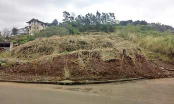 Imagem 4: Terrreno na Várzea Grande em Gramado, na Avenida do Trabalhador