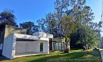 Imagem 2: Casa no Coração de Gramado! Lago Negro