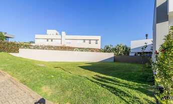 Imagem: Terreno no condomínio Hamburgo Village