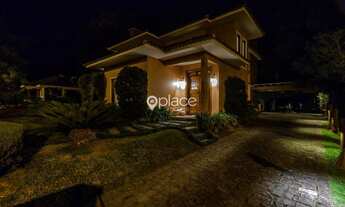 Imagem 2: RESIDENCIA NOBRE NO CONDOMÍNIO CONDADO DE SAINT MORITZ