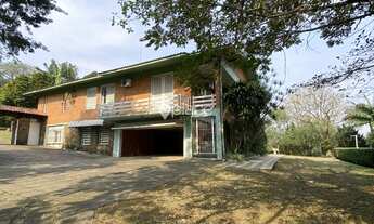 Imagem 2: PROPRIEDADE COM RESIDÊNCIA E GRANDE ÁREA ÚTIL DE TERRENO COM 4.200 m²