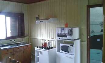 Imagem: Casa com 2 Dormitorio(s) localizado(a) no