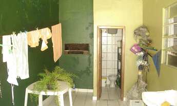 Imagem: Casa com 2 Dormitorio(s) localizado(a) no