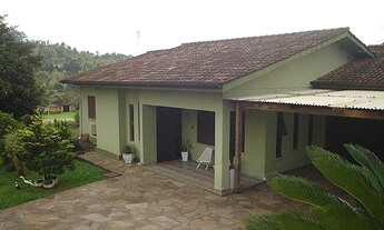 Imagem: Casa Residencial com 4 Dormitorio(s) localizado(a)