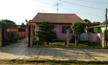 Imagem: Casa em alvenaria com aproximadamente 100m²