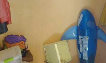 Imagem 6: Casa residencial com aproximadamente 110 m2, sala, cozinha, 2 dormitórios, garagem e quios