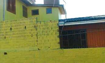 Imagem: Casa Residencial com 2 Dormitorio(s) localizado(a)