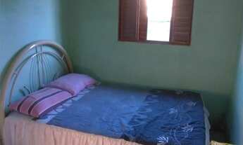 Imagem: Casa Residencial com 2 Dormitorio(s) localizado(a)