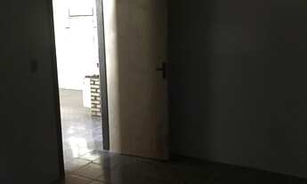 Imagem: Casa Residencial com 2 Dormitorio(s) localizado(a)