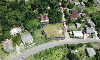 Imagem: Terreno com 2 Dormitorio(s) localizado(a)