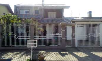 Imagem 1: EXCELENTE SOBRADO, 2 dormitórios, 1 suítes, 2 banheiro, 3 vagas na garagem, 330M² de Área