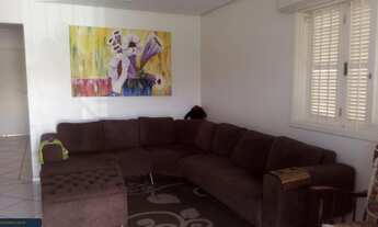 Imagem 2: EXCELENTE SOBRADO, 2 dormitórios, 1 suítes, 2 banheiro, 3 vagas na garagem, 330M² de Área