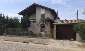 Imagem 2: Casa com 3 Dormitorio(s) localizado(a) no bairro em Estância Velha / Rio Grande do Sul R