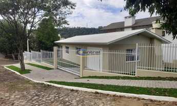 Imagem 7: Casa à venda em Estância Velha, bairro Floresta, com churrasqueira e portão eletrônico