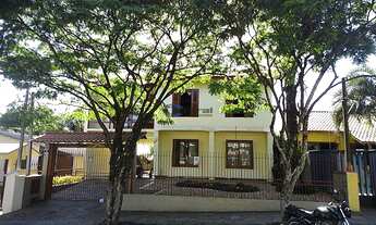 Imagem: Casa com 4 Dormitorio(s) localizado(a) no