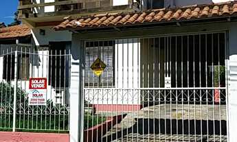 Imagem: Casa com 4 dormitórios, sendo 2 suites