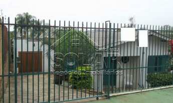 Imagem: Casa de 2 dormitórios, 2 banheiros, garagem