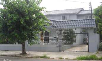 Imagem: Casa com 4 Dormitorio(s) localizado(a) no